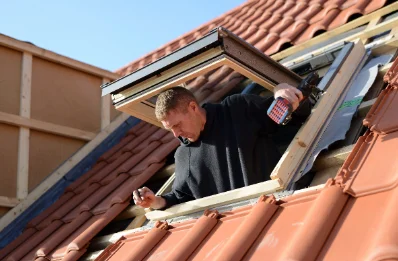 Pose de fenêtres de toit Velux à Valeilles
